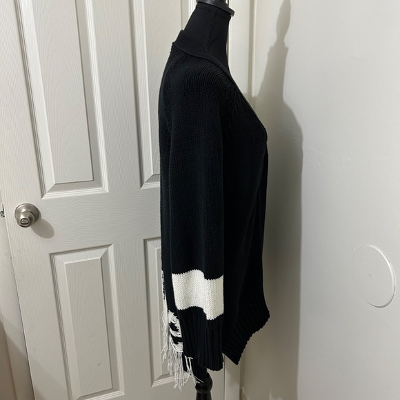 Twin-Set Long Black and White Sweater With "Love" Embroidery Detail Size XS - Picture 3 of 6